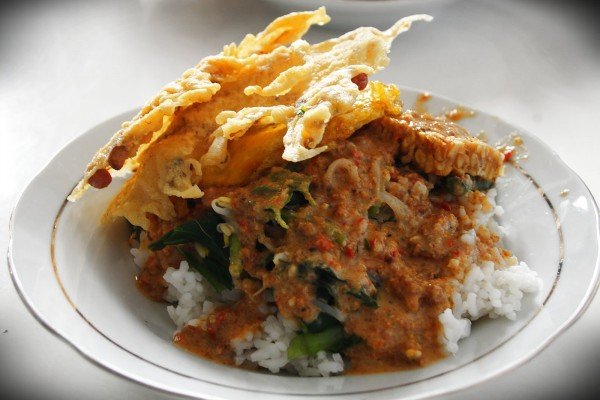 makanan khas kampung inggris